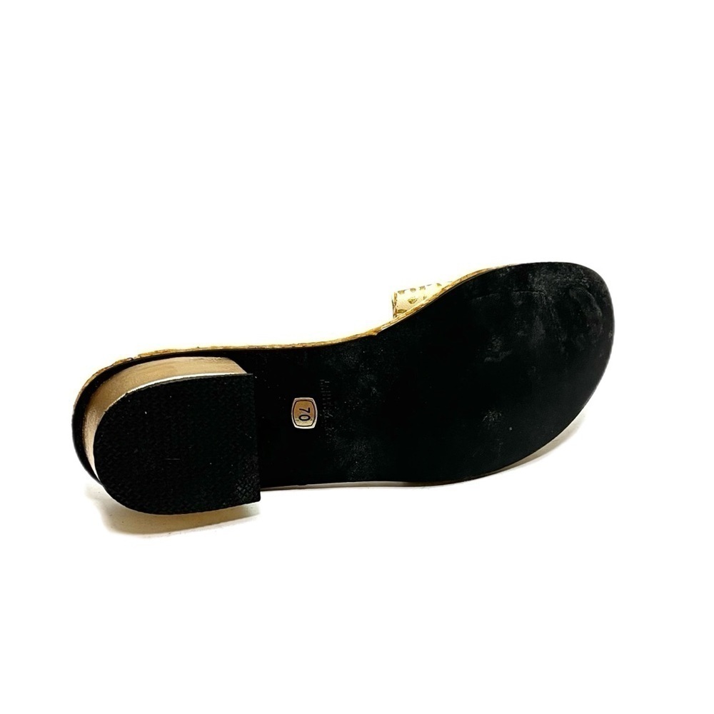 Vintage 1960s deadstock ivory vegan leather gold paisley slip on heeled sandals - Picture 8 of 8